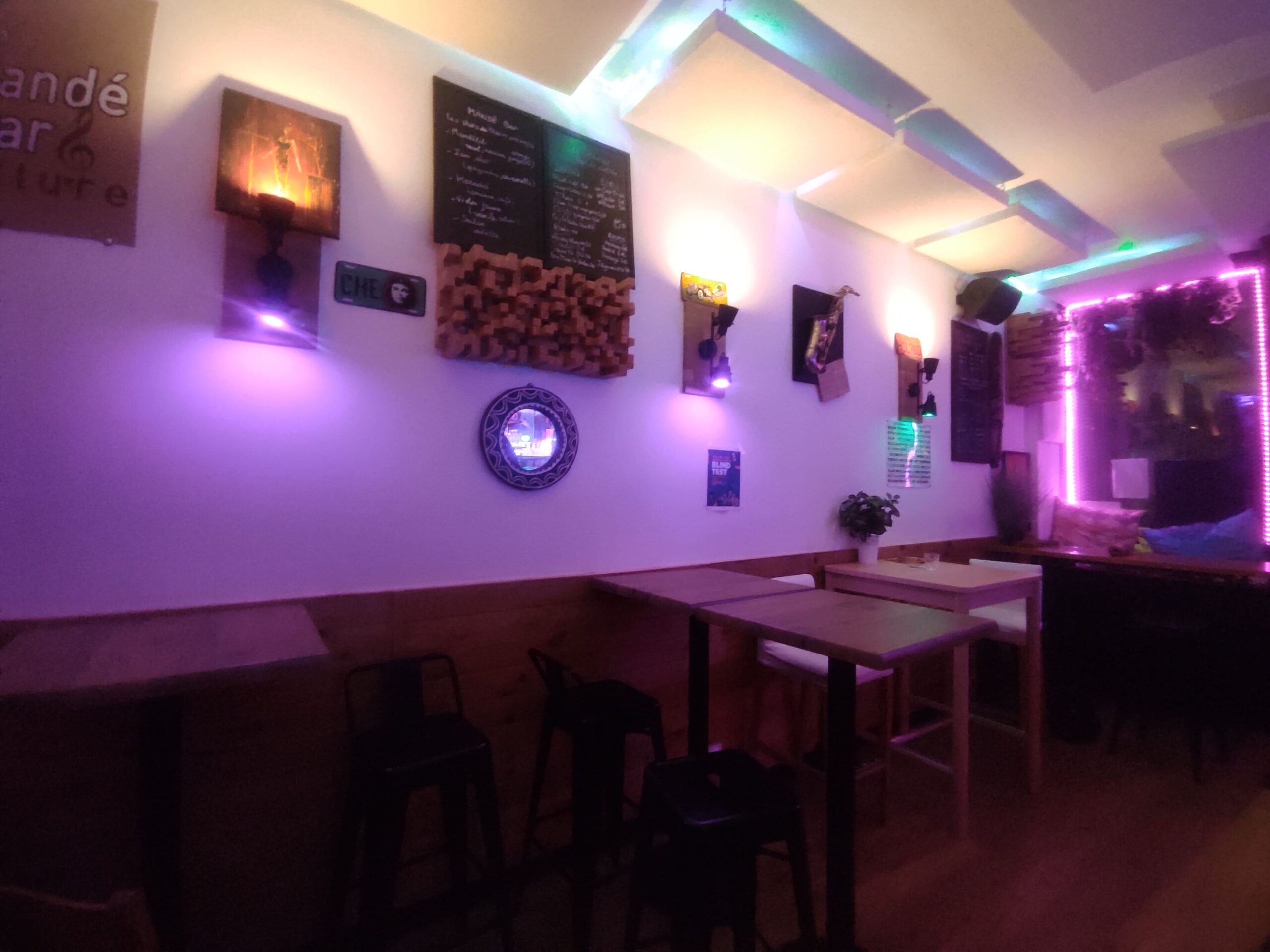 Le Mandé Bar et Culture