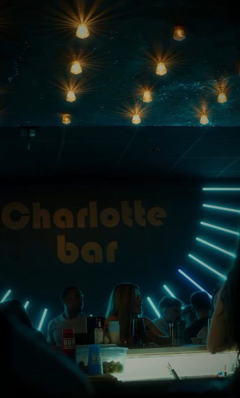 Charlotte Bar
