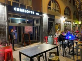 Charlotte Bar