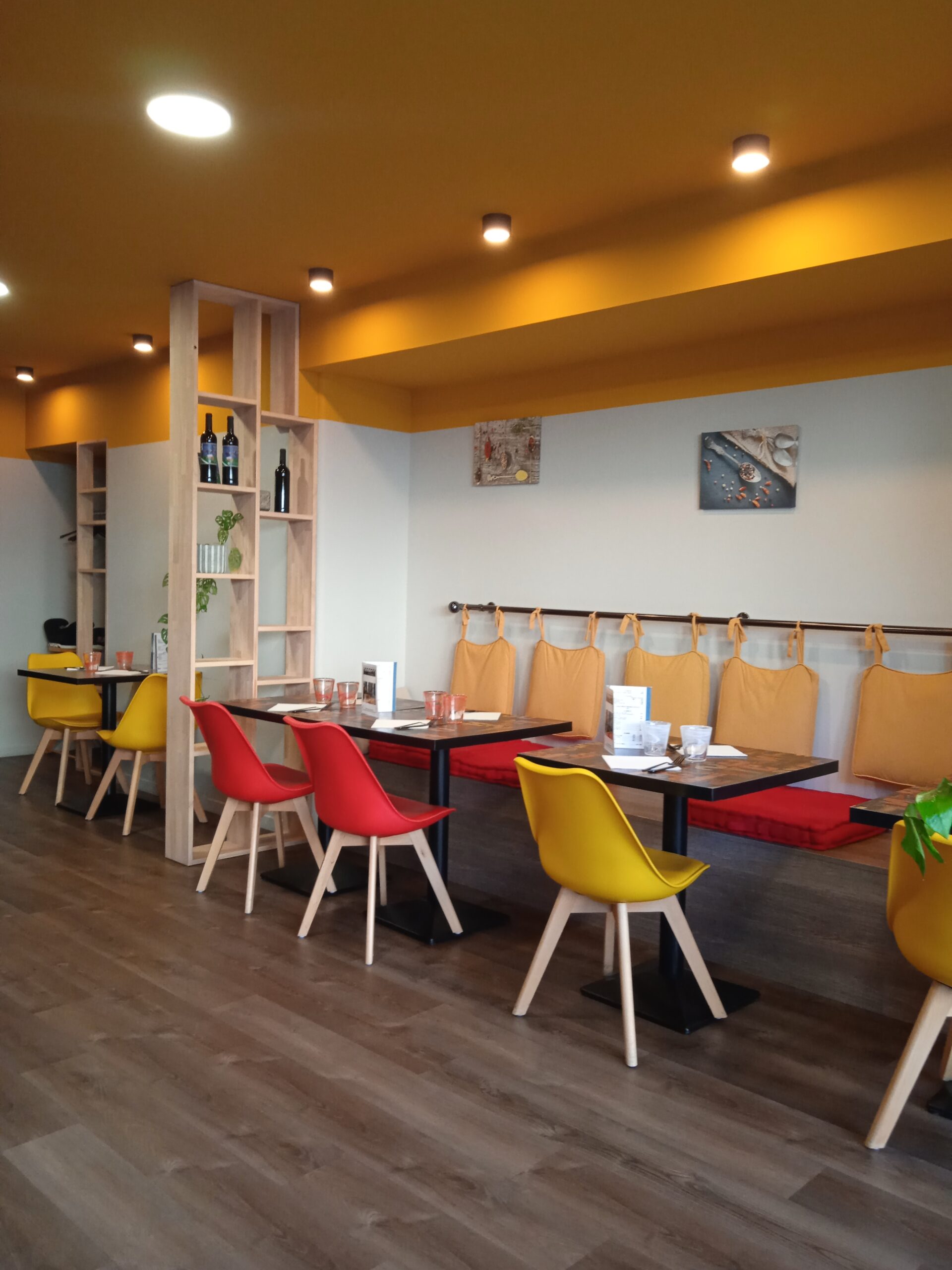 Les Halles Restaurant