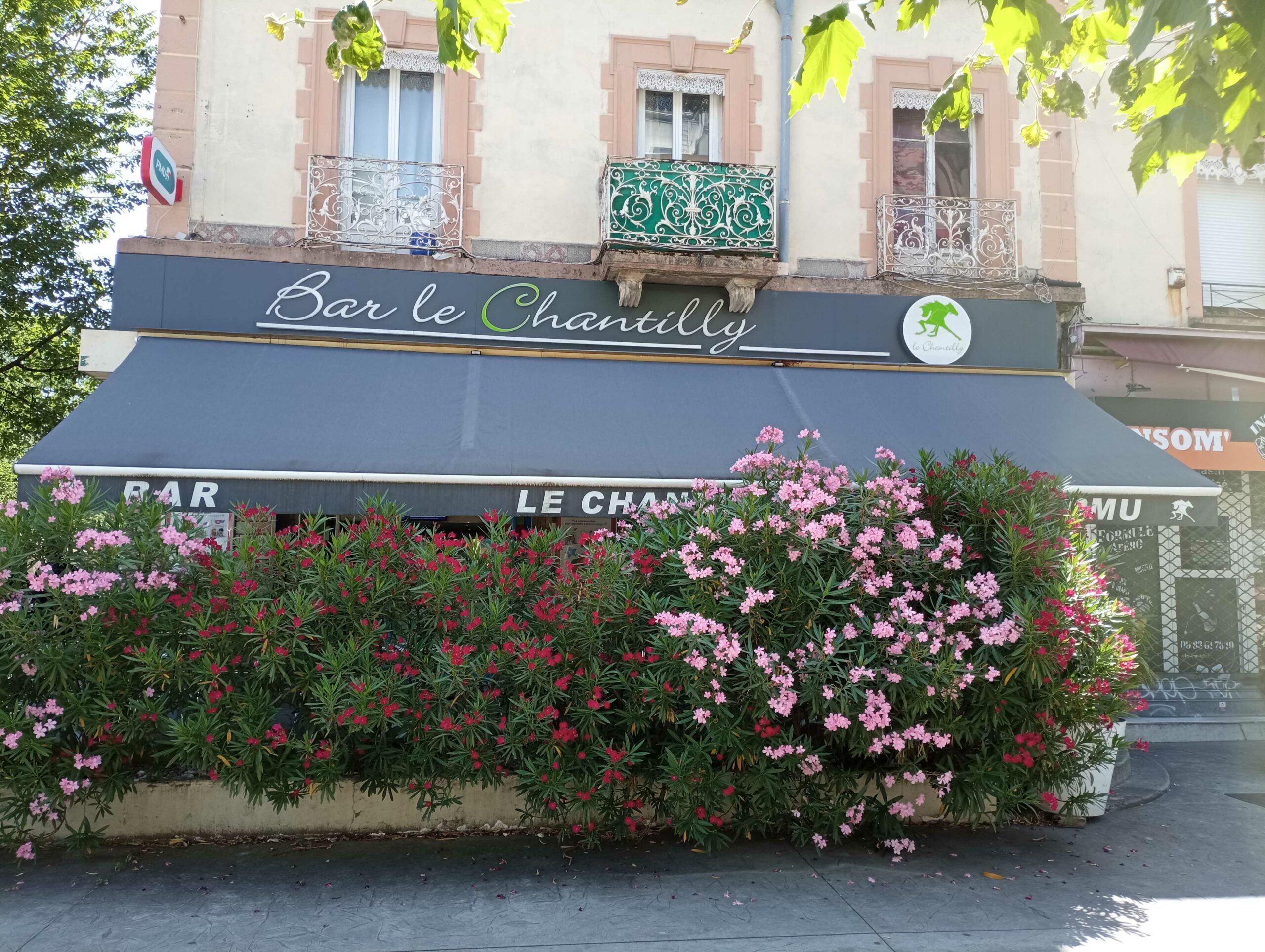 Bar le Chantilly
