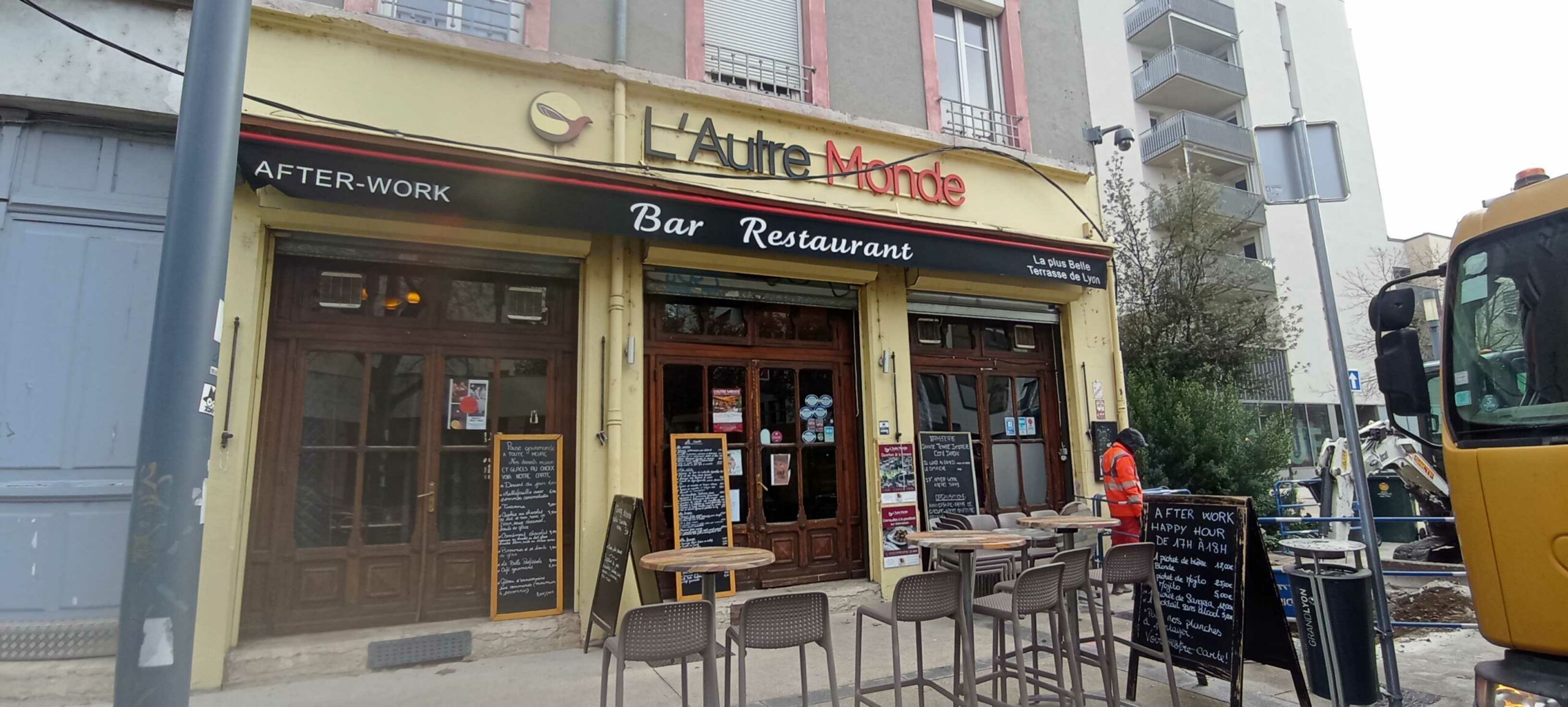 L'Autre Monde