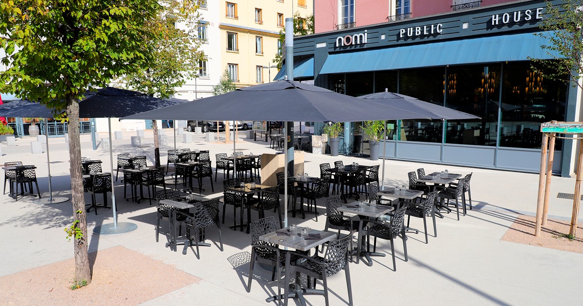 Nomi Public House