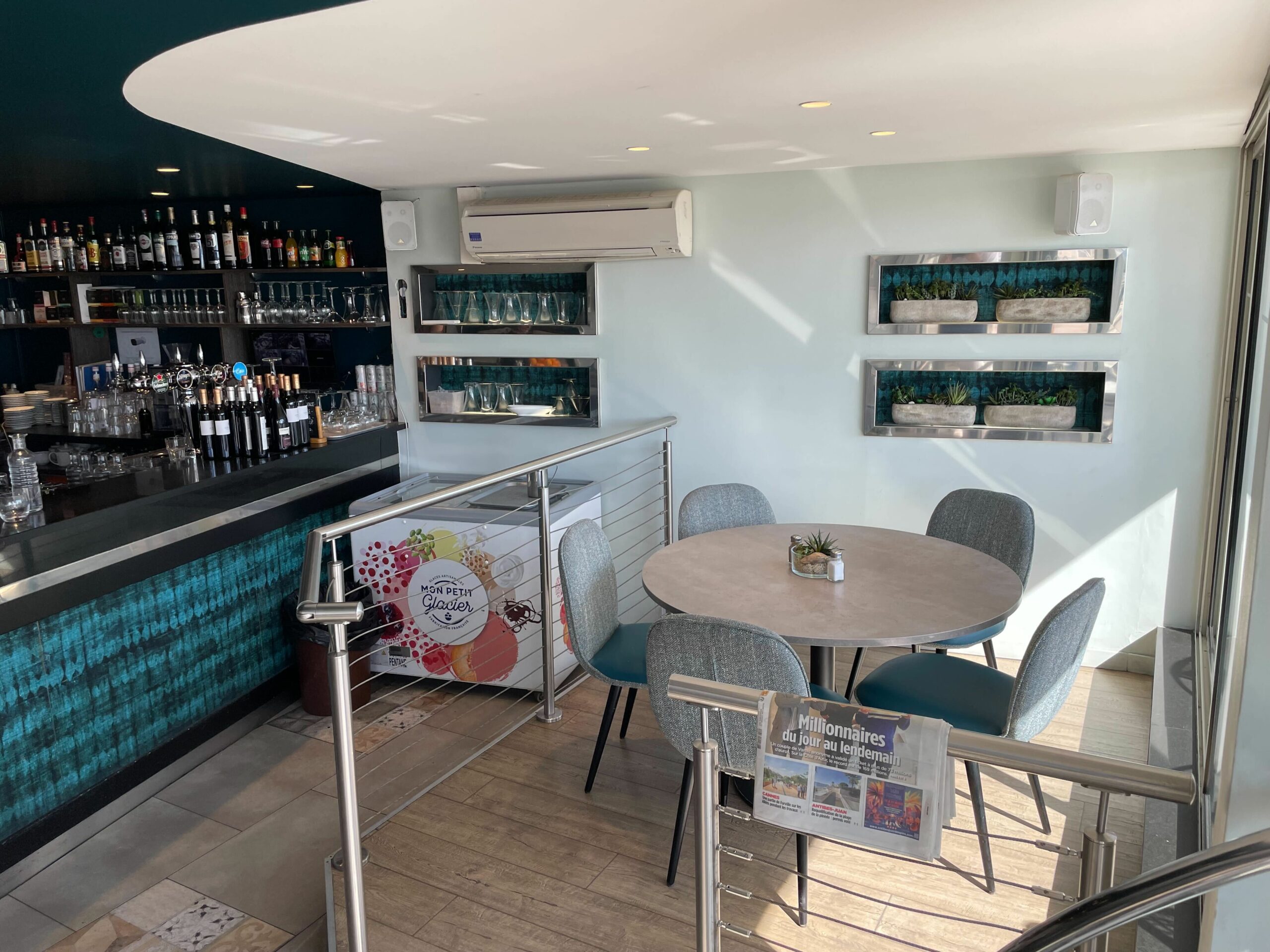 Bay Bistrot Café