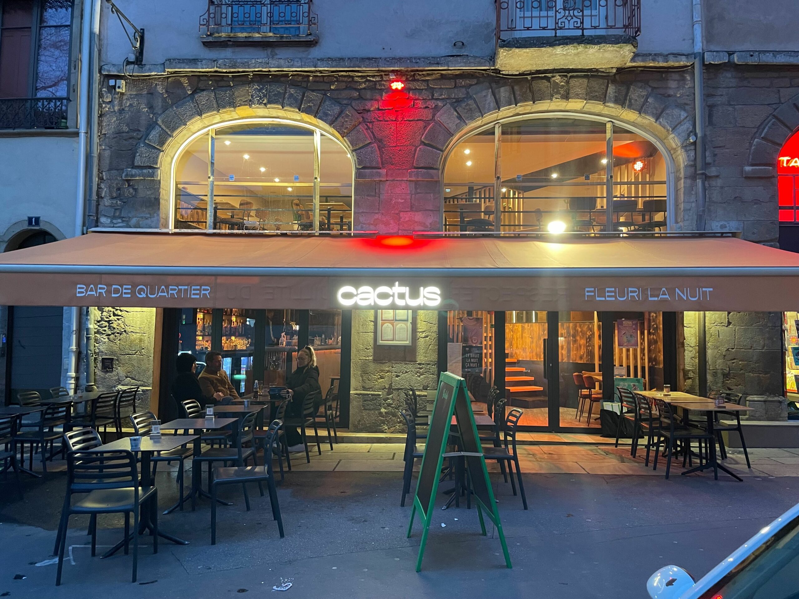 Cactus bar