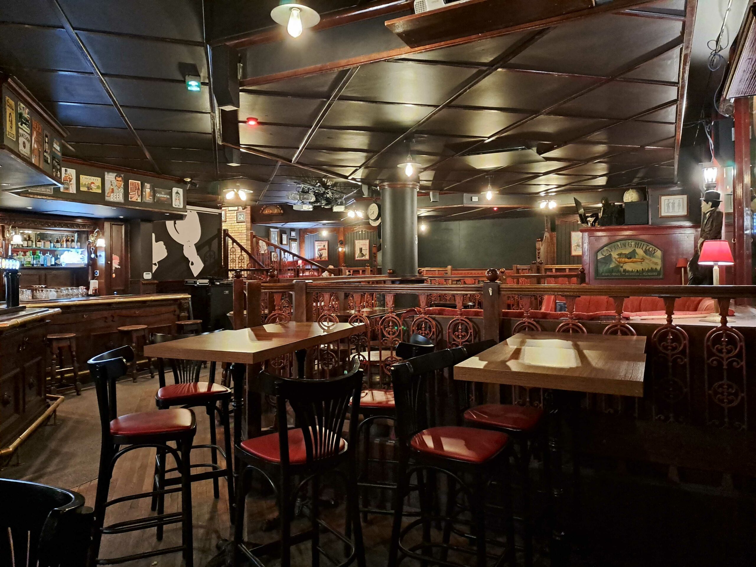 Charly's Pub