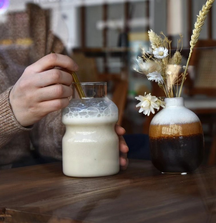 Bom Coffee Shop