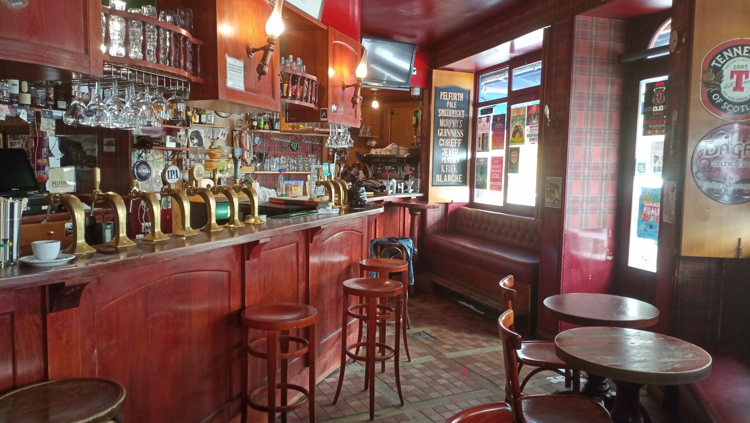 Ceili Pub
