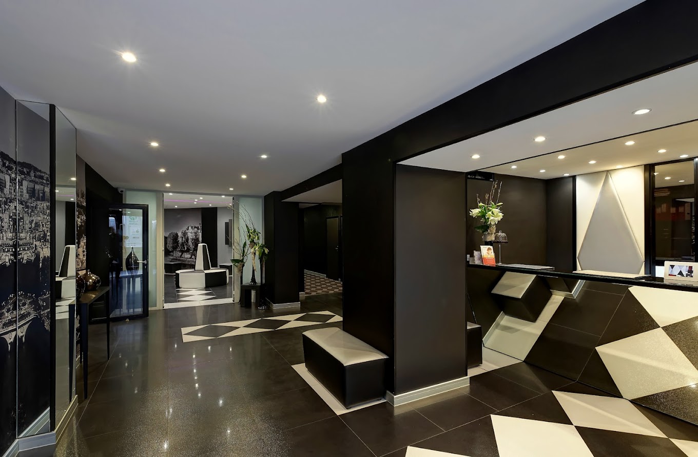 L'Empire Paris
