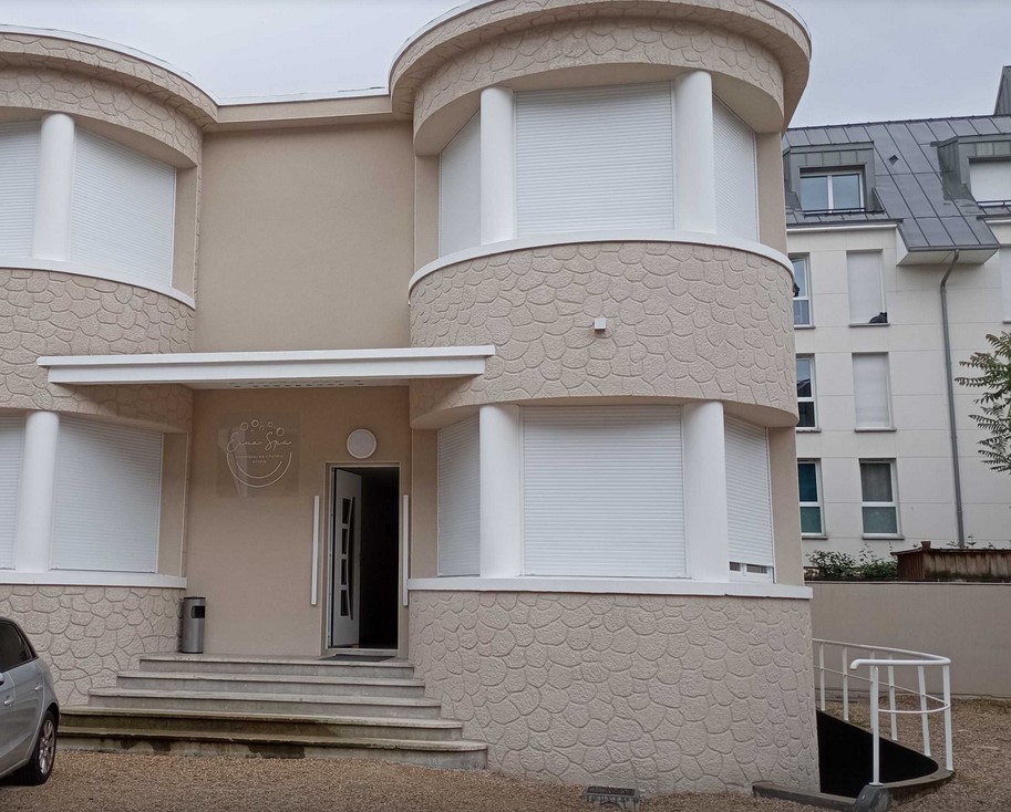 Eaux spa - jacuzzi et sauna