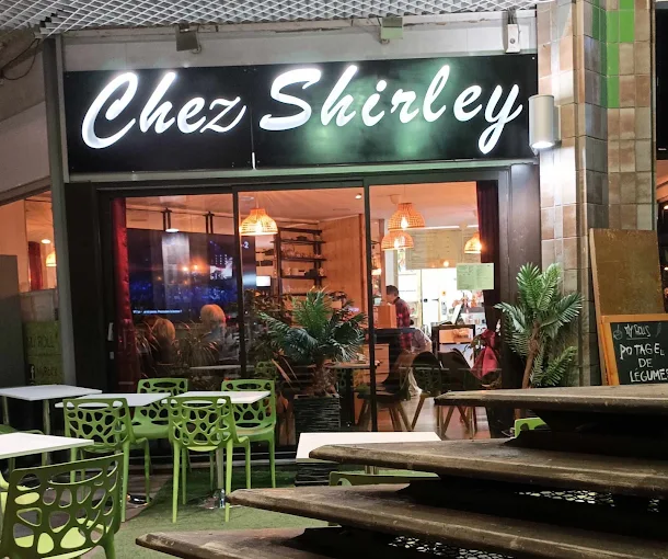 Chez Shirley