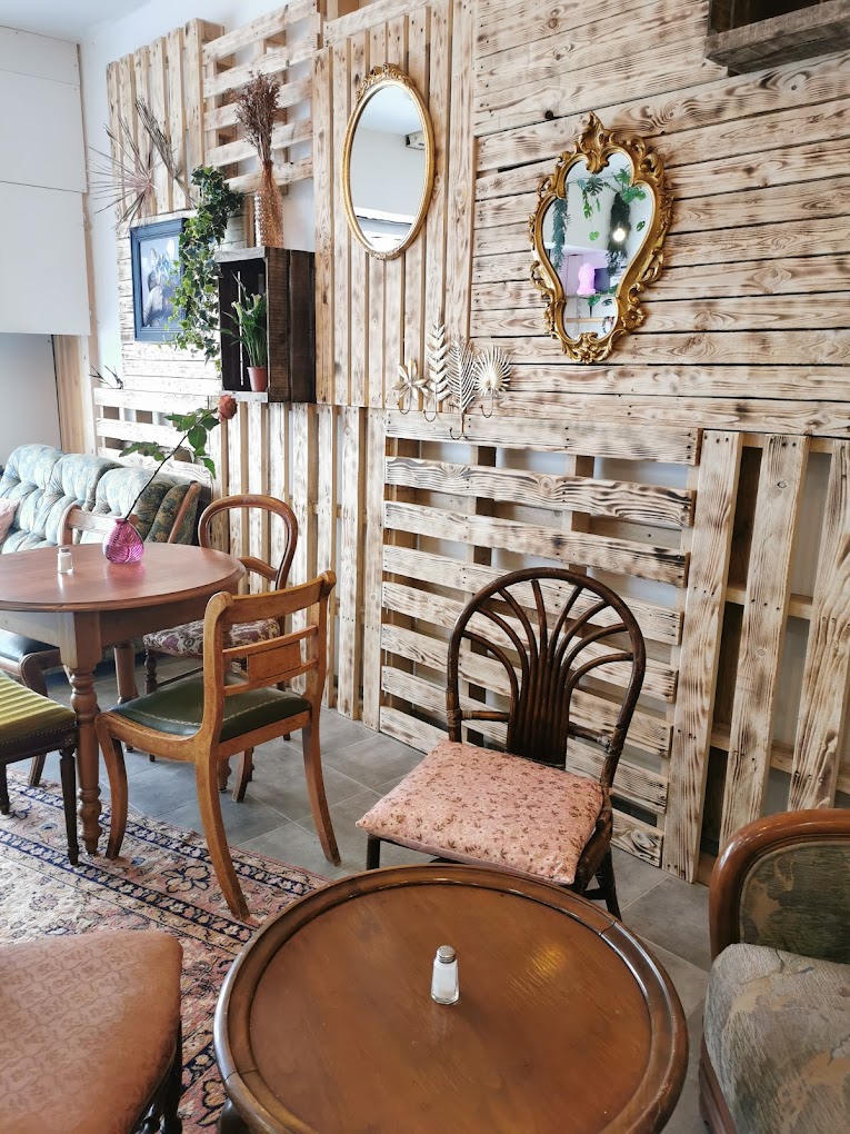 Mon Pti Loup ( Dog' concept store )