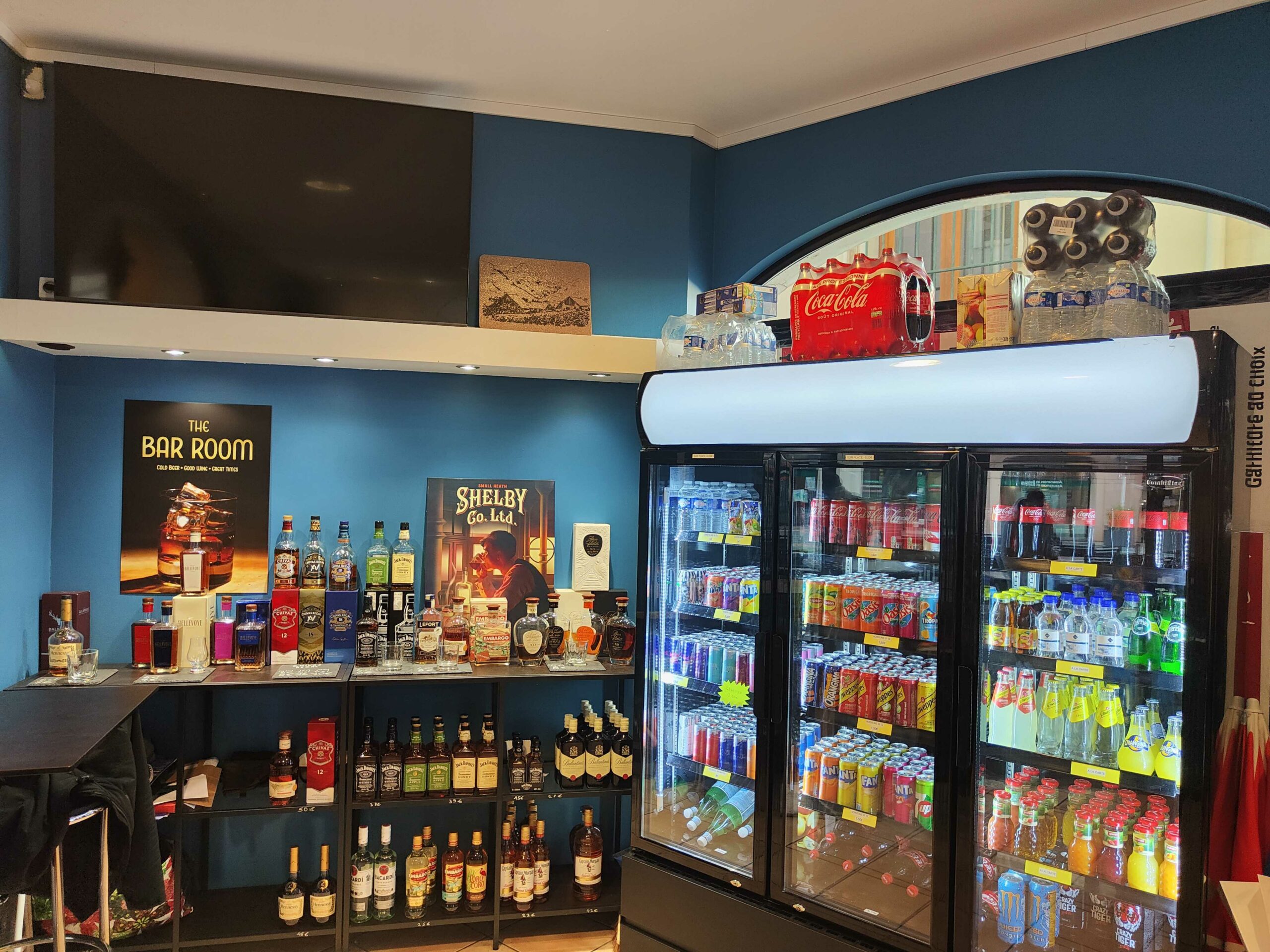 Bar Market
