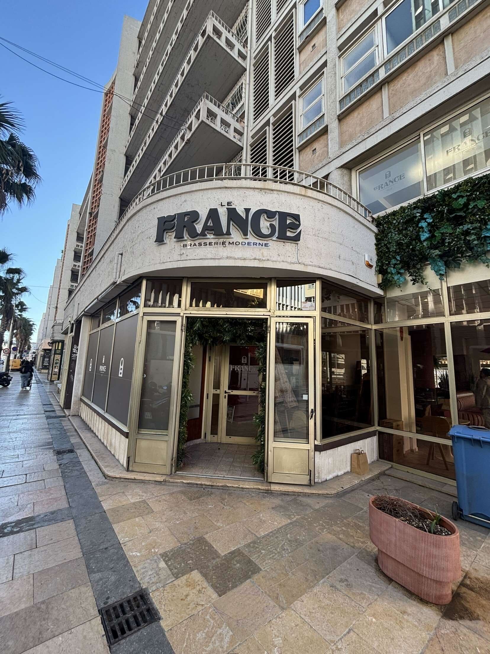 Le France
