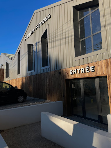 Planète Fitness (Nimes Ouest)