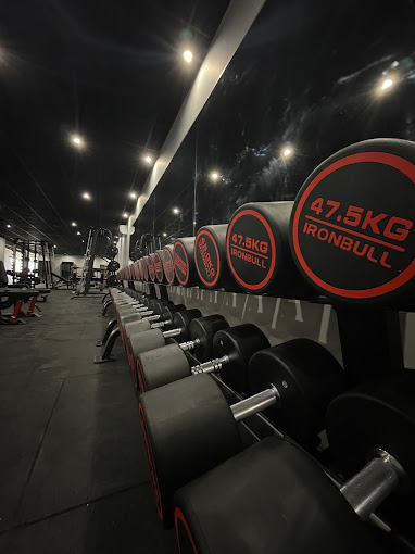 Planète Fitness (Nimes Ouest)