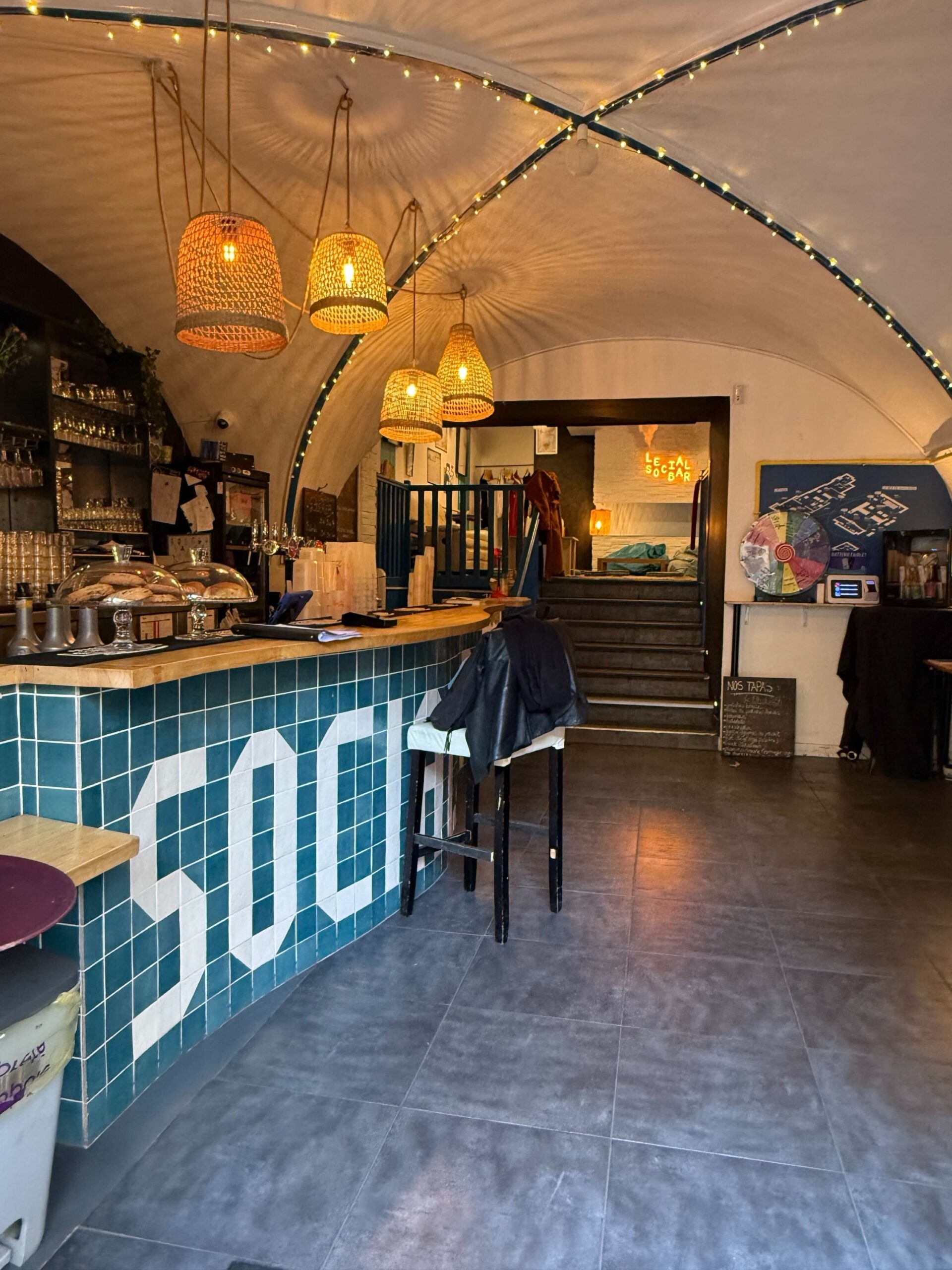 Social Bar