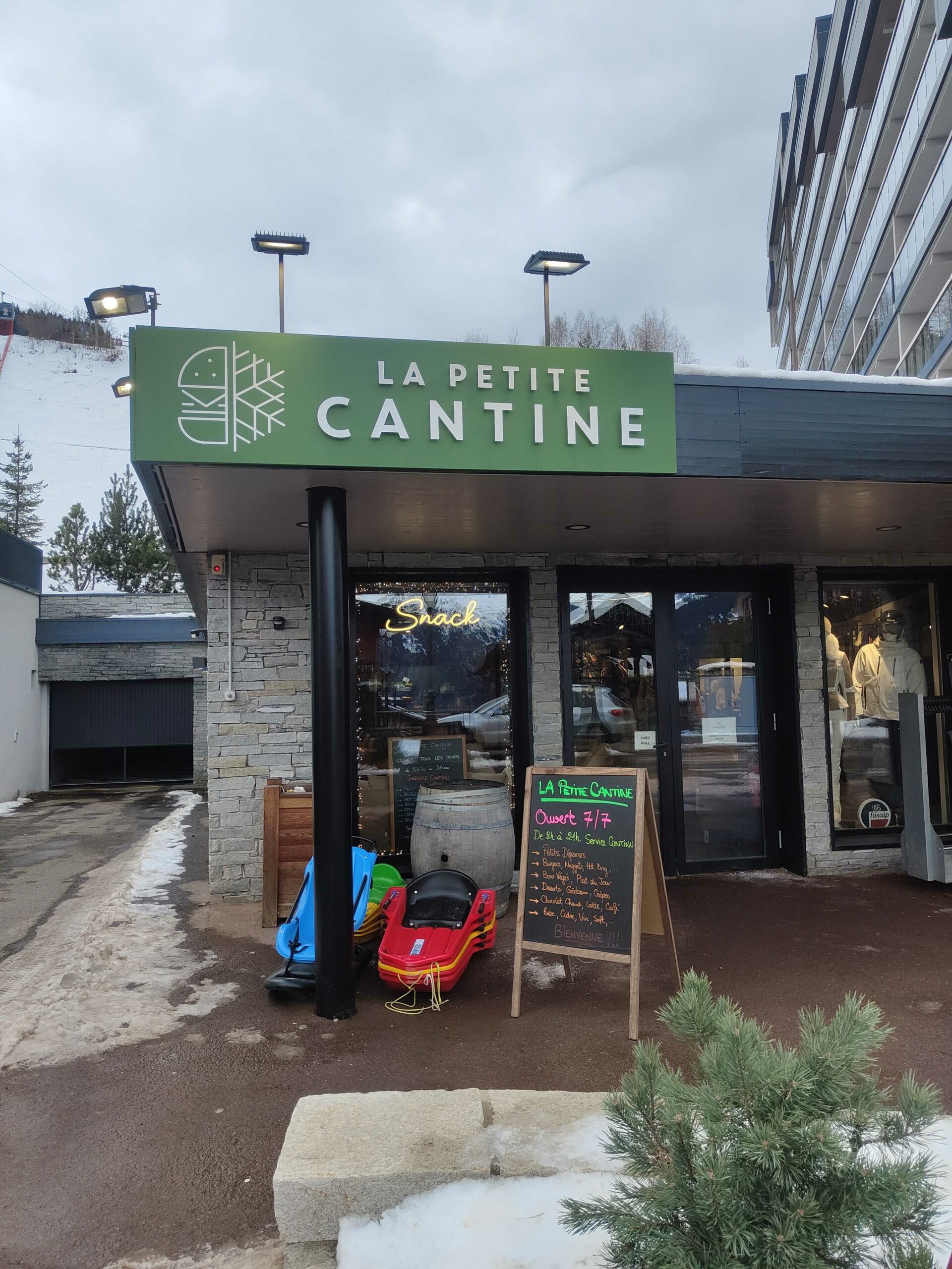 La Petite Cantine