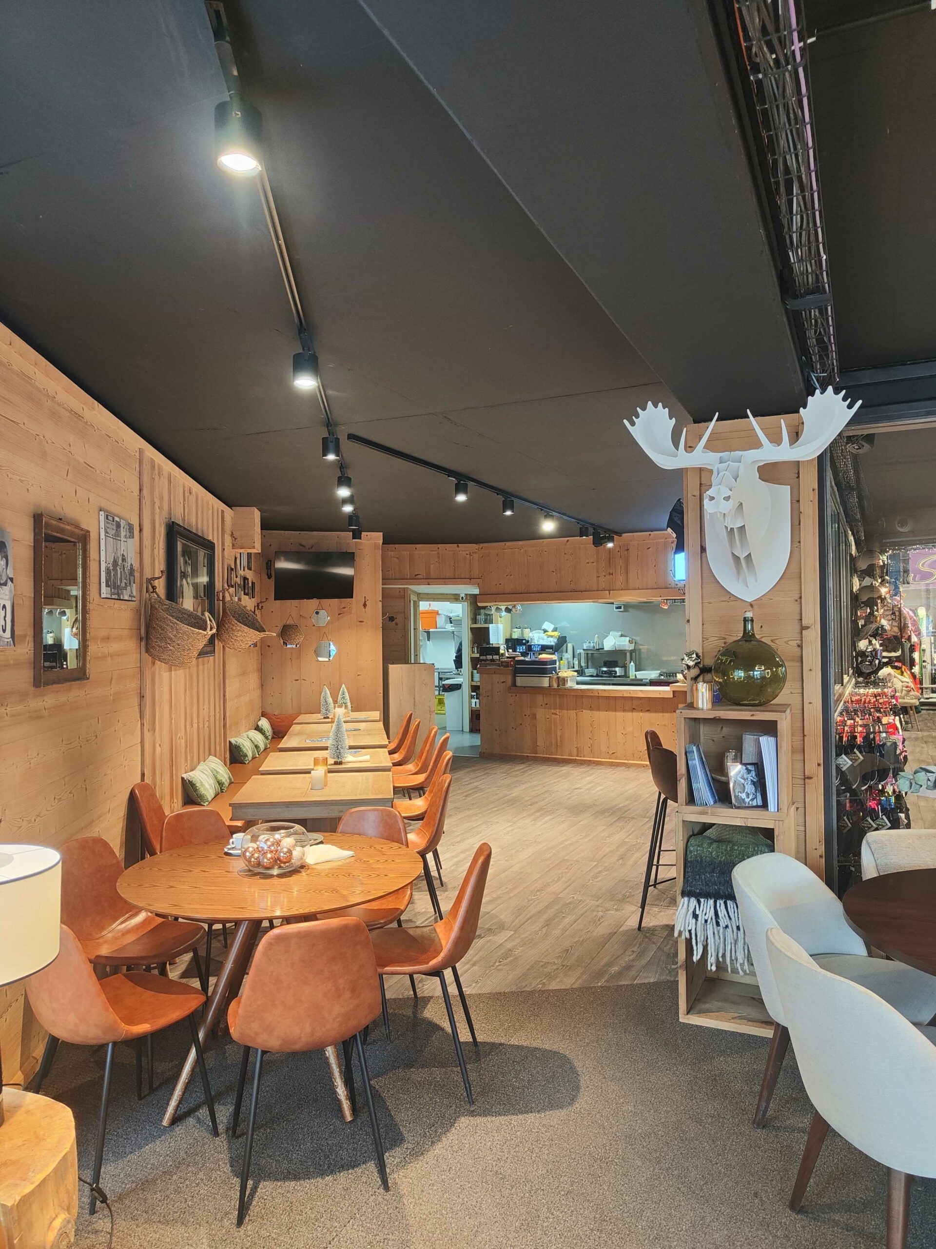 La Petite Cantine