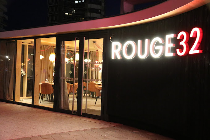 Rouge 32
