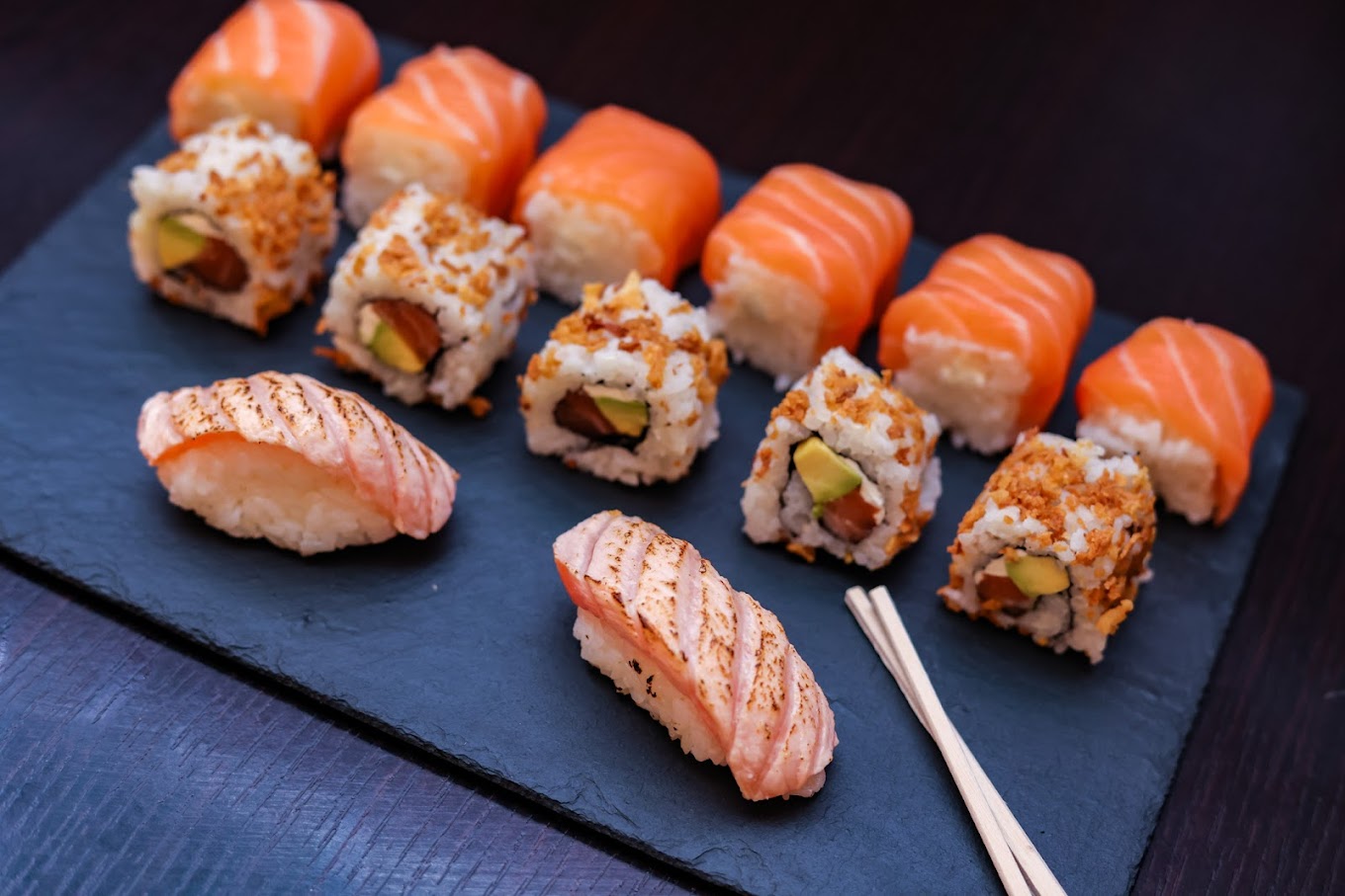 Cosmo Sushi