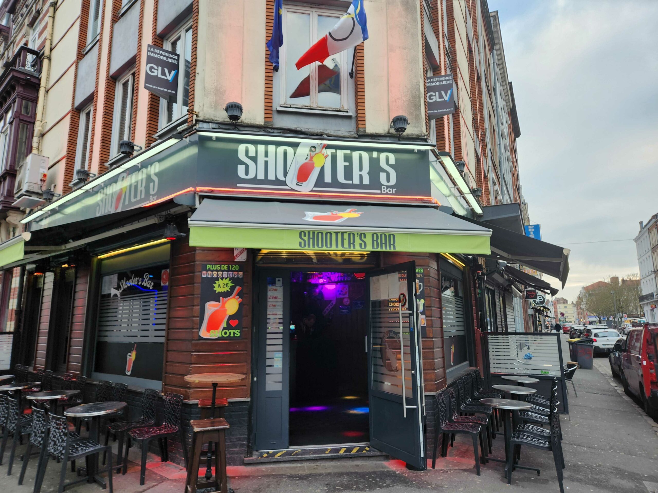 Shooter's bar