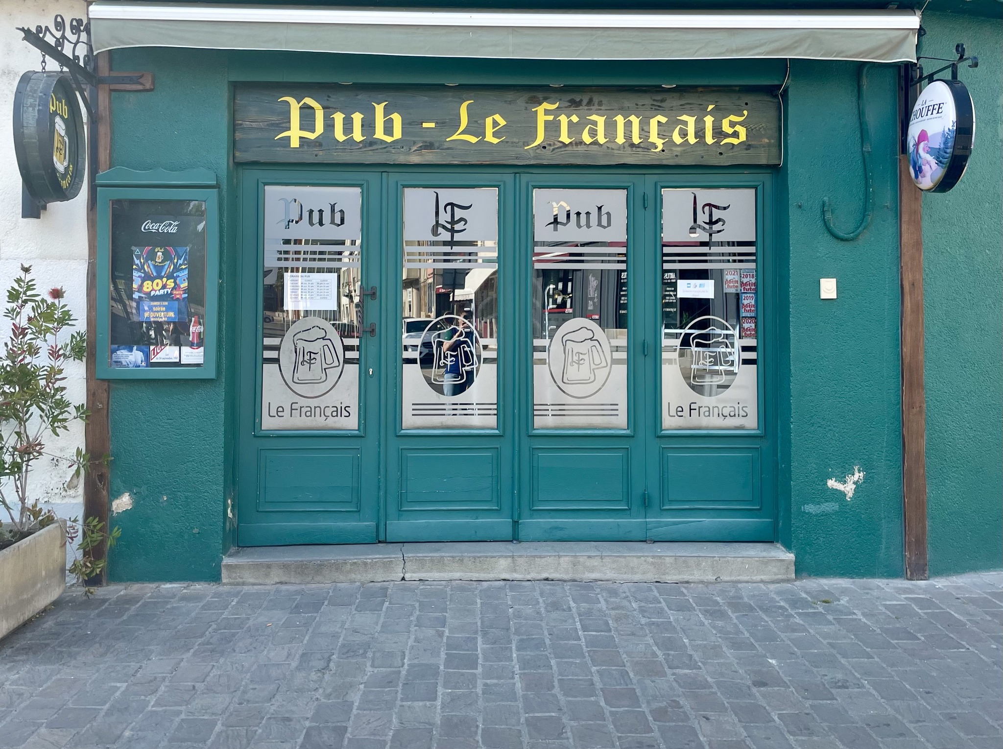 Le Français Pub