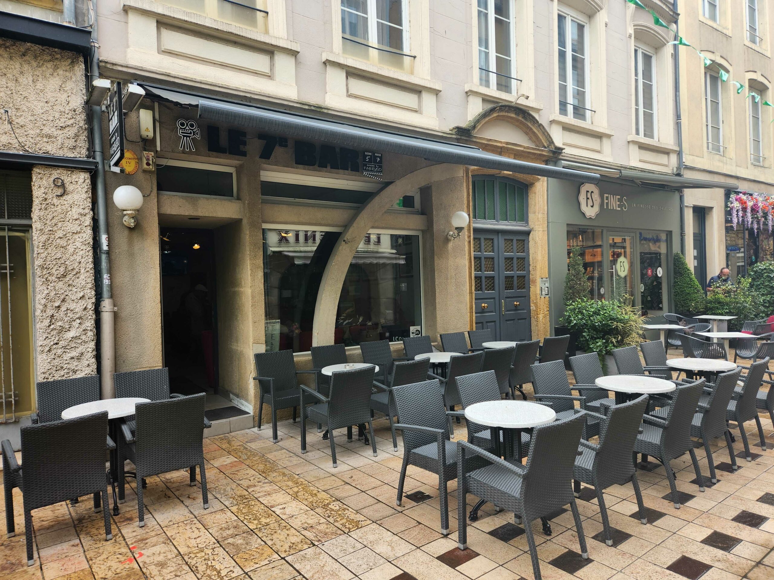 Le 7ème Bar