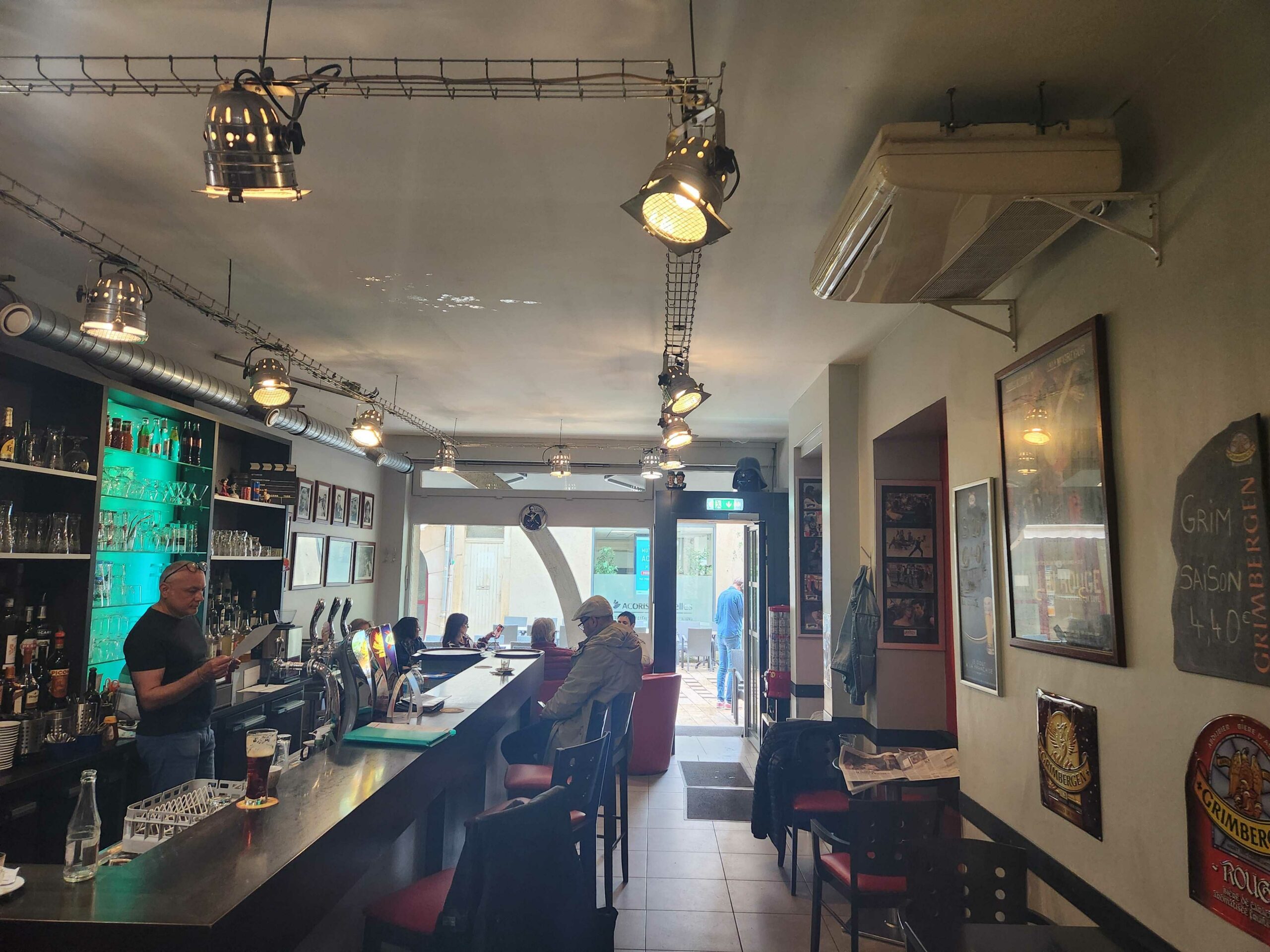 Le 7ème Bar