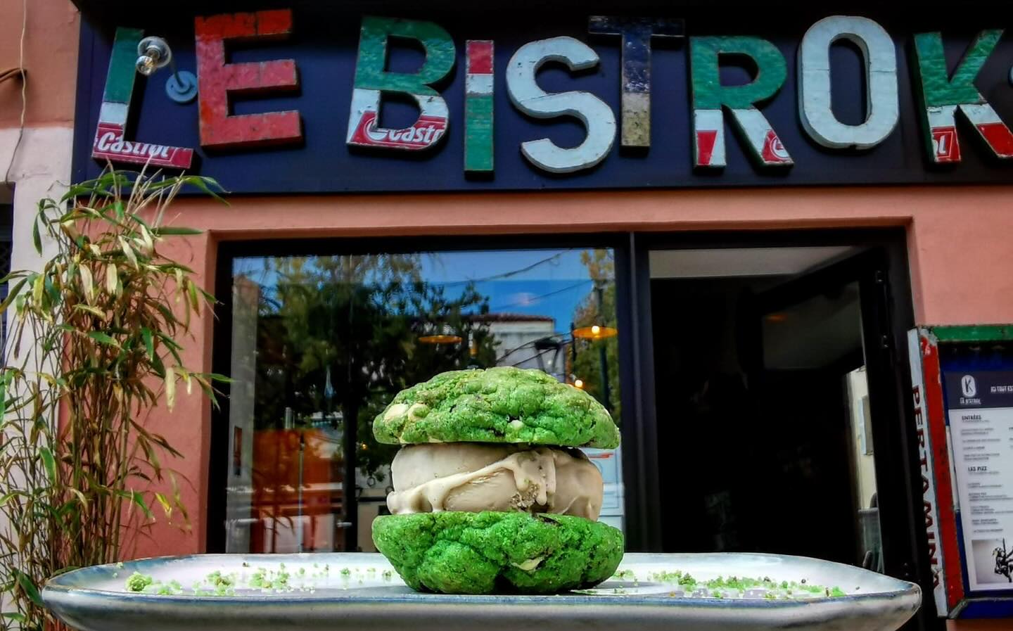 Little Bistrok