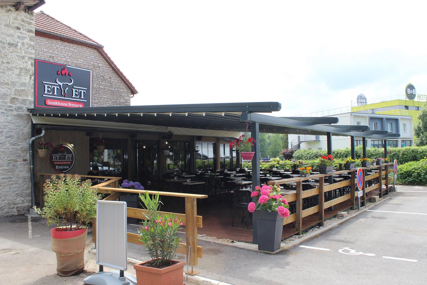 ETVET Steakhouse Brasserie