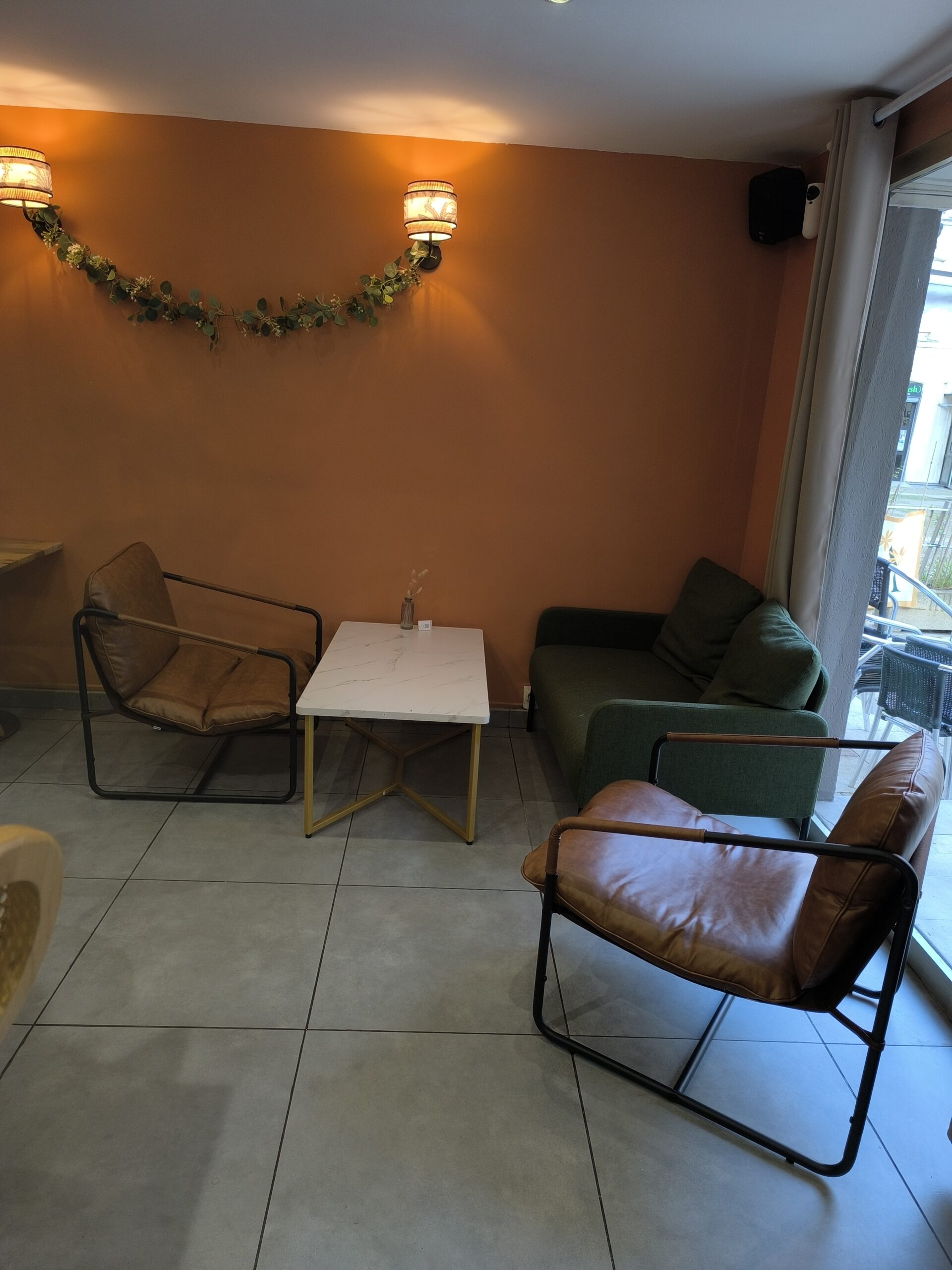 La Cour Des Arts