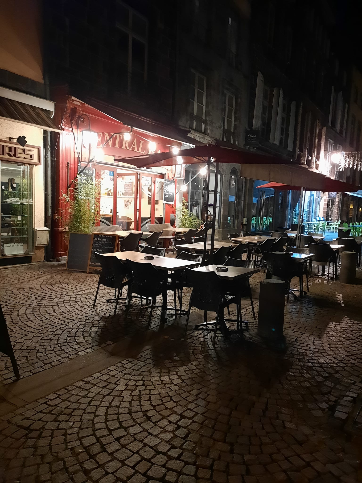 Central Bar