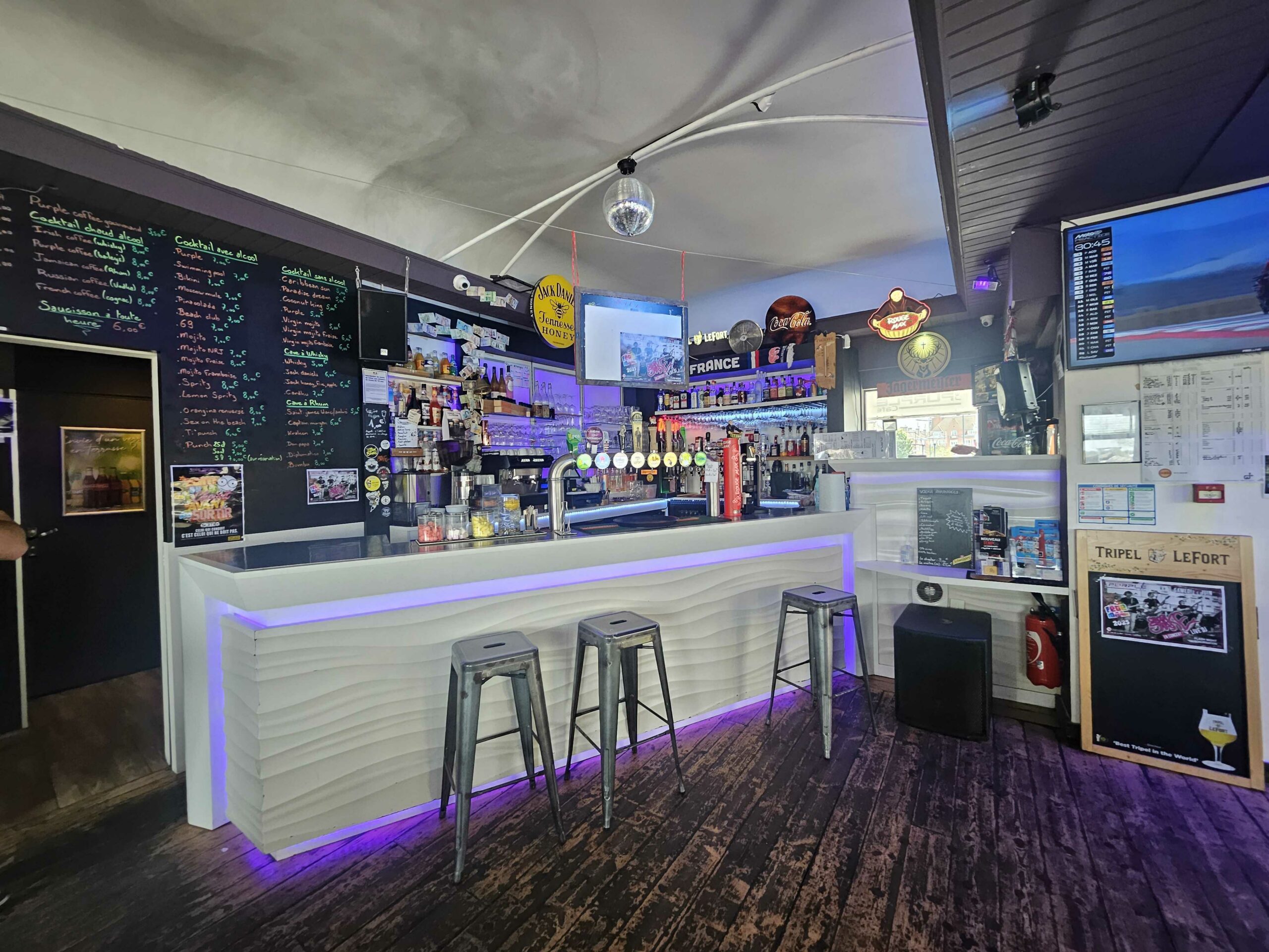 Purple Bar