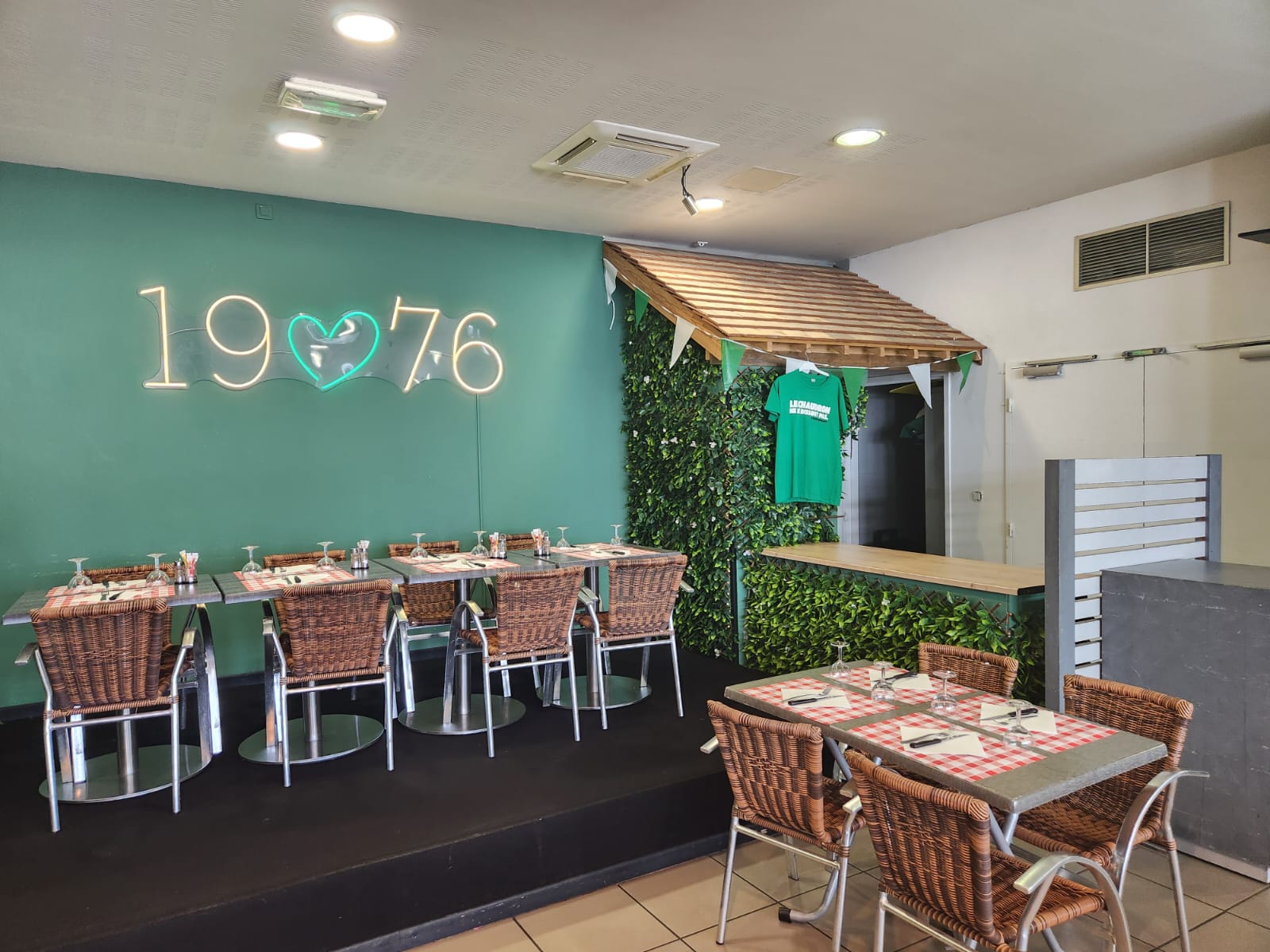 Restaurant 1976