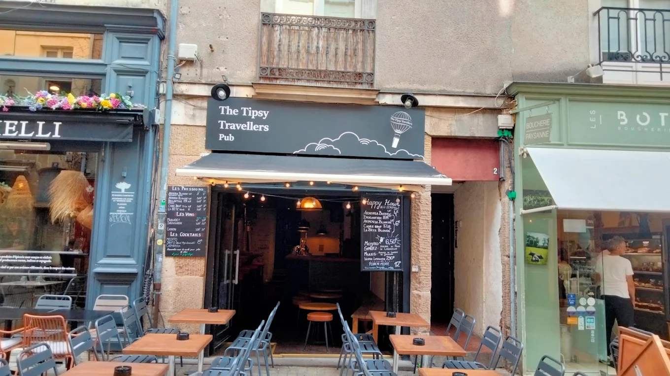 The tipsy travellers pub