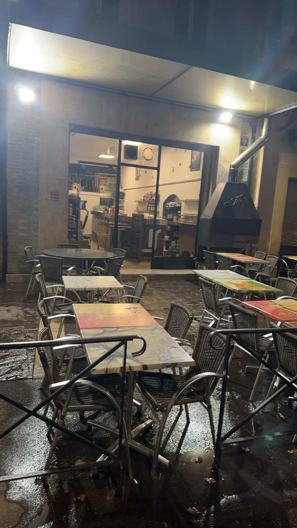 Bar l'unique