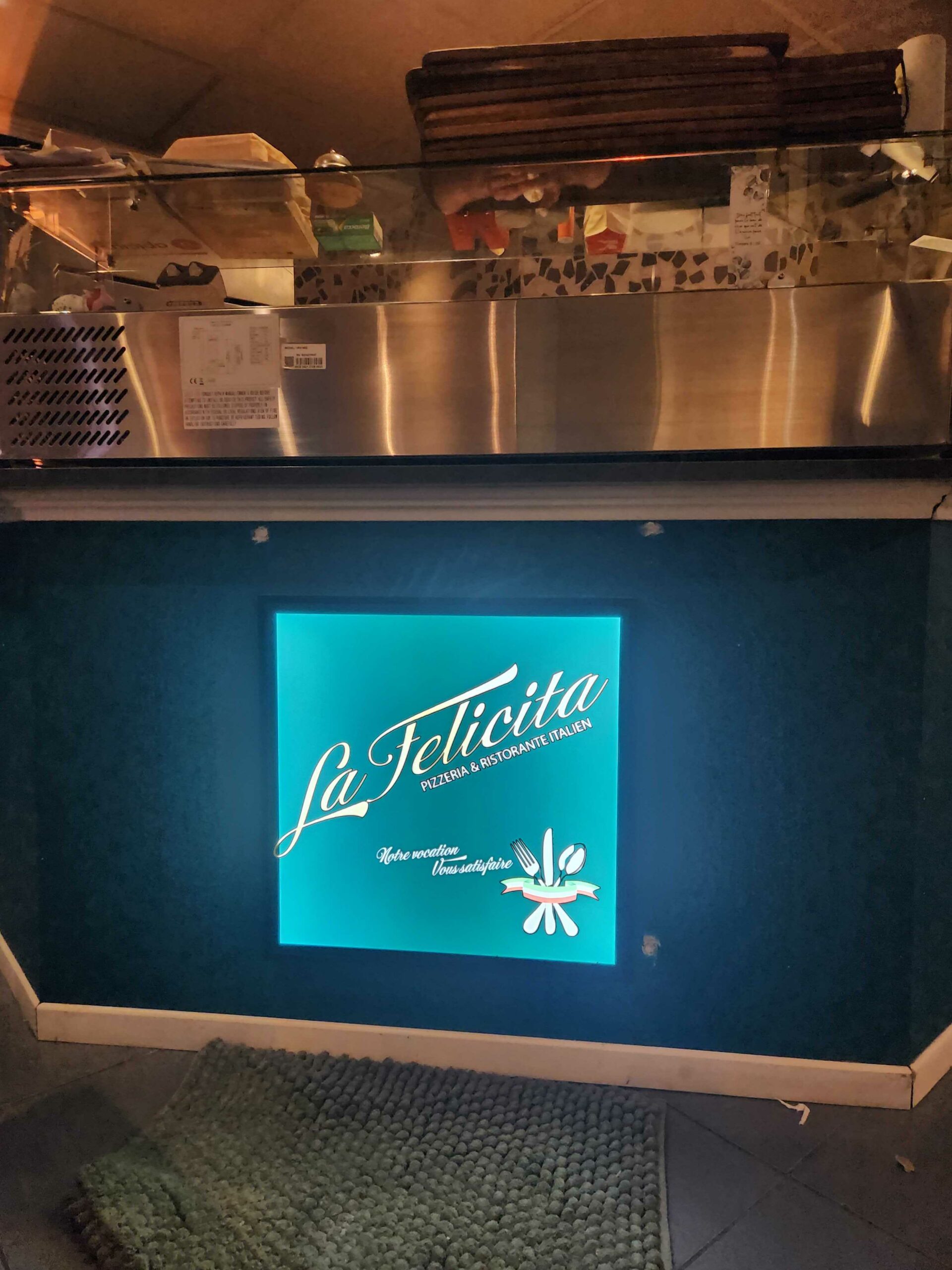 La felicita
