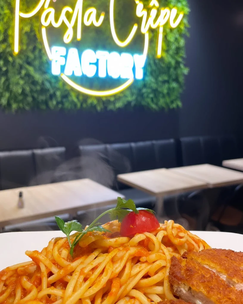 Pasta crêpe factory