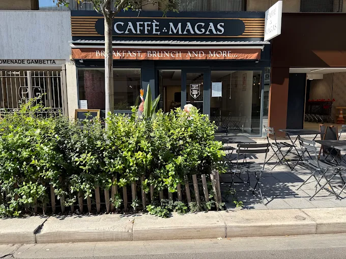 Caffe magas