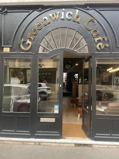 Greenwich café