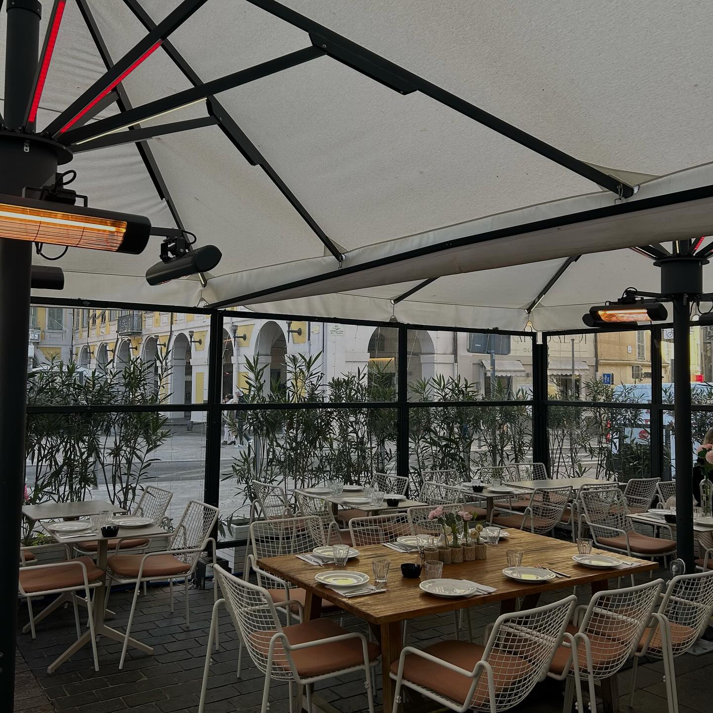 Roze Brasserie