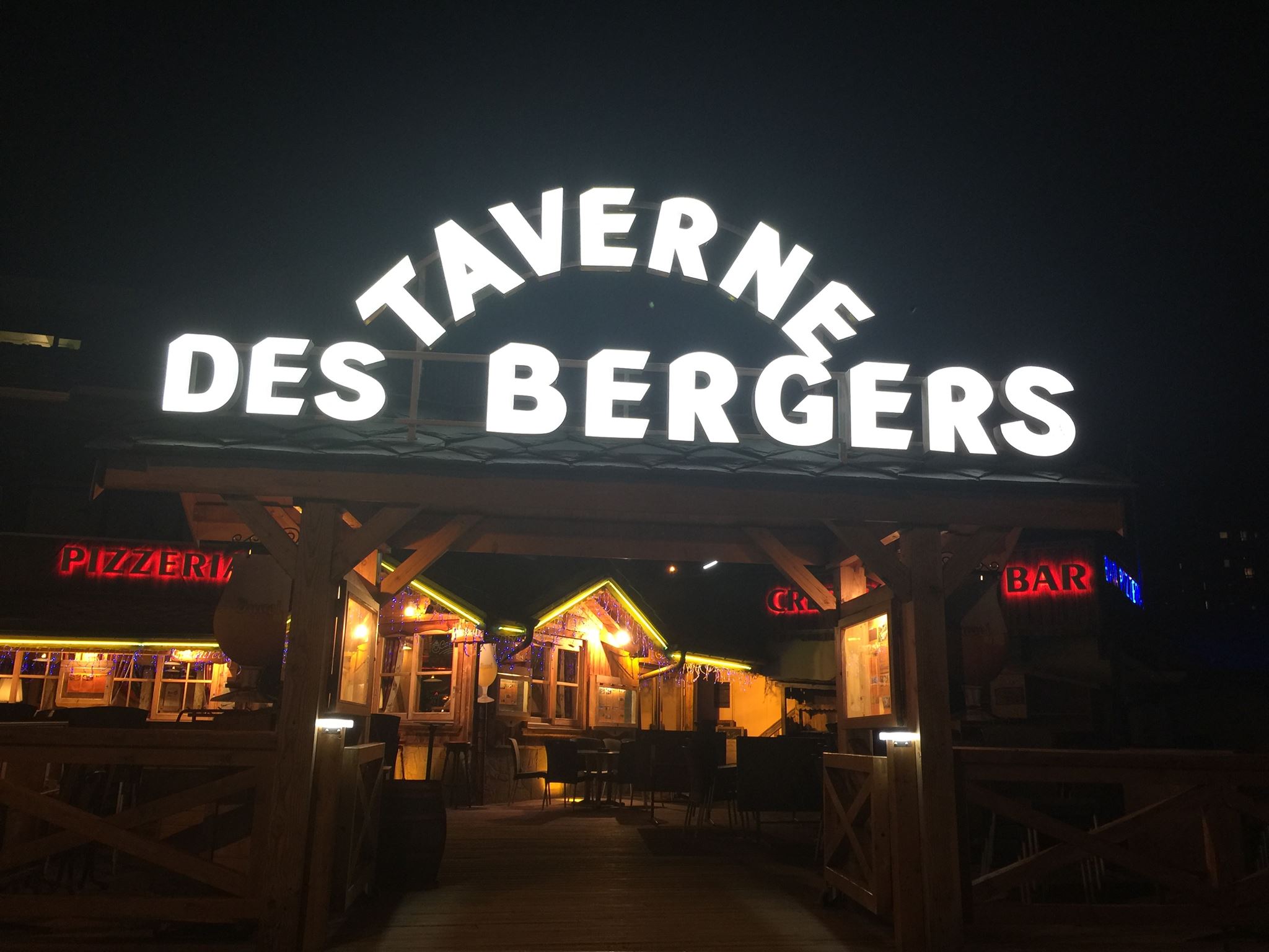 LA TAVERNE DES BERGERS