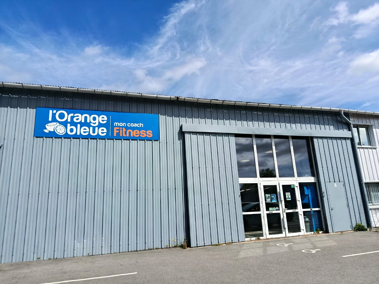 Orange Bleue