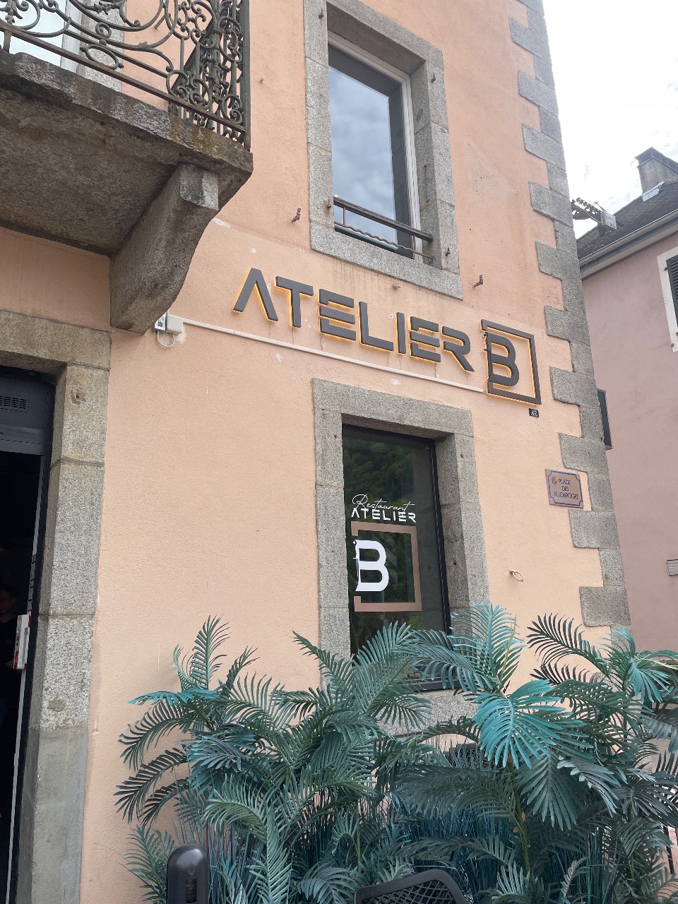Atelier B