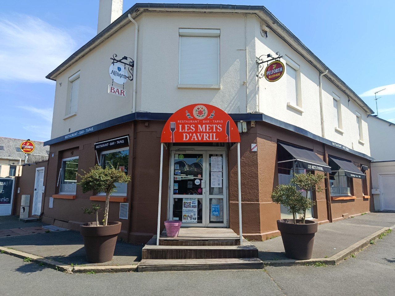 Les Mets d'Avril