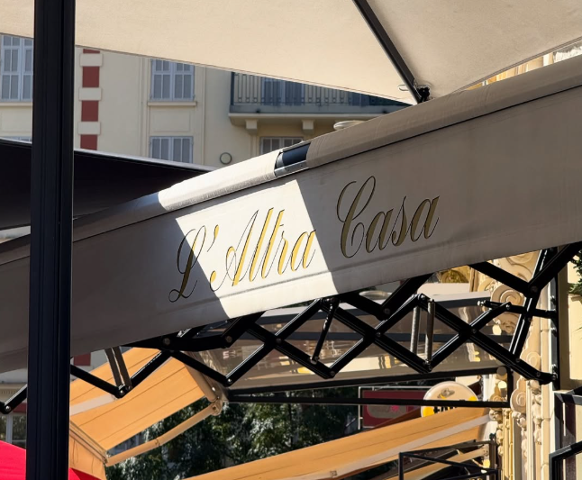 Altra casa