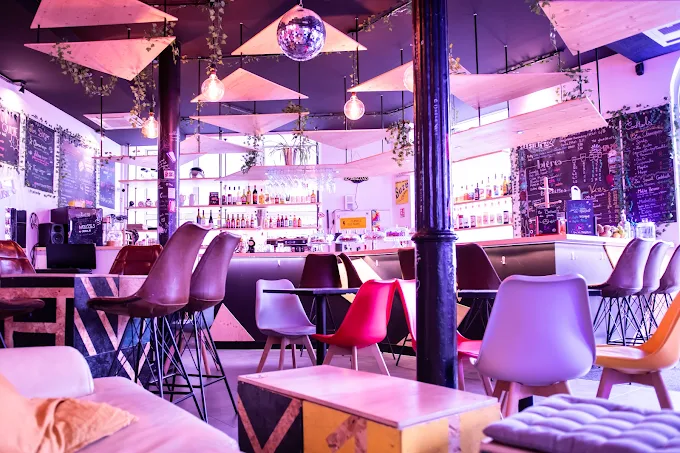 Social Bar
