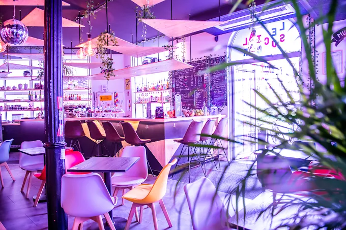 Social Bar