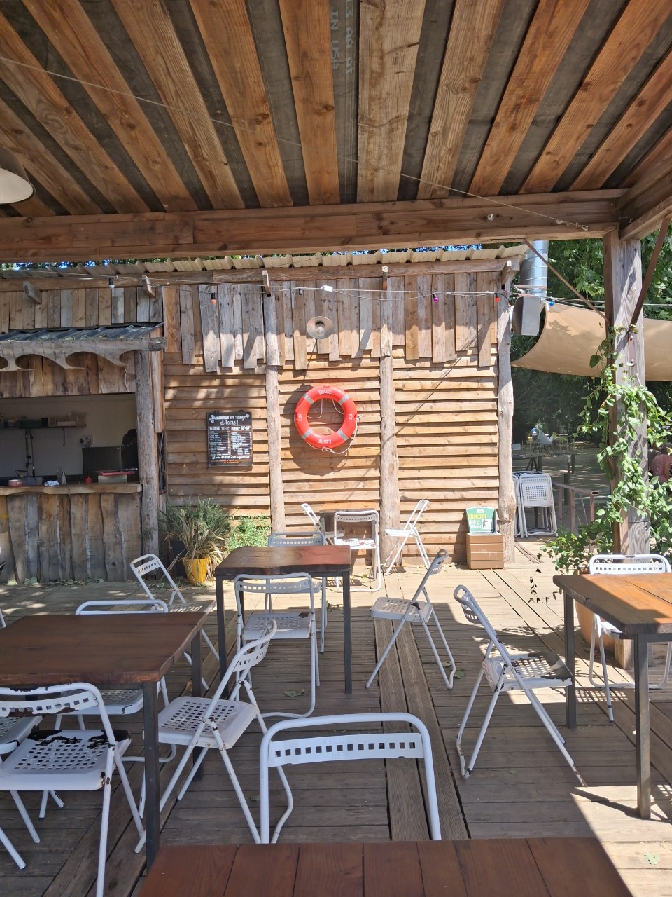 La Guinguette en Rouge et Loire